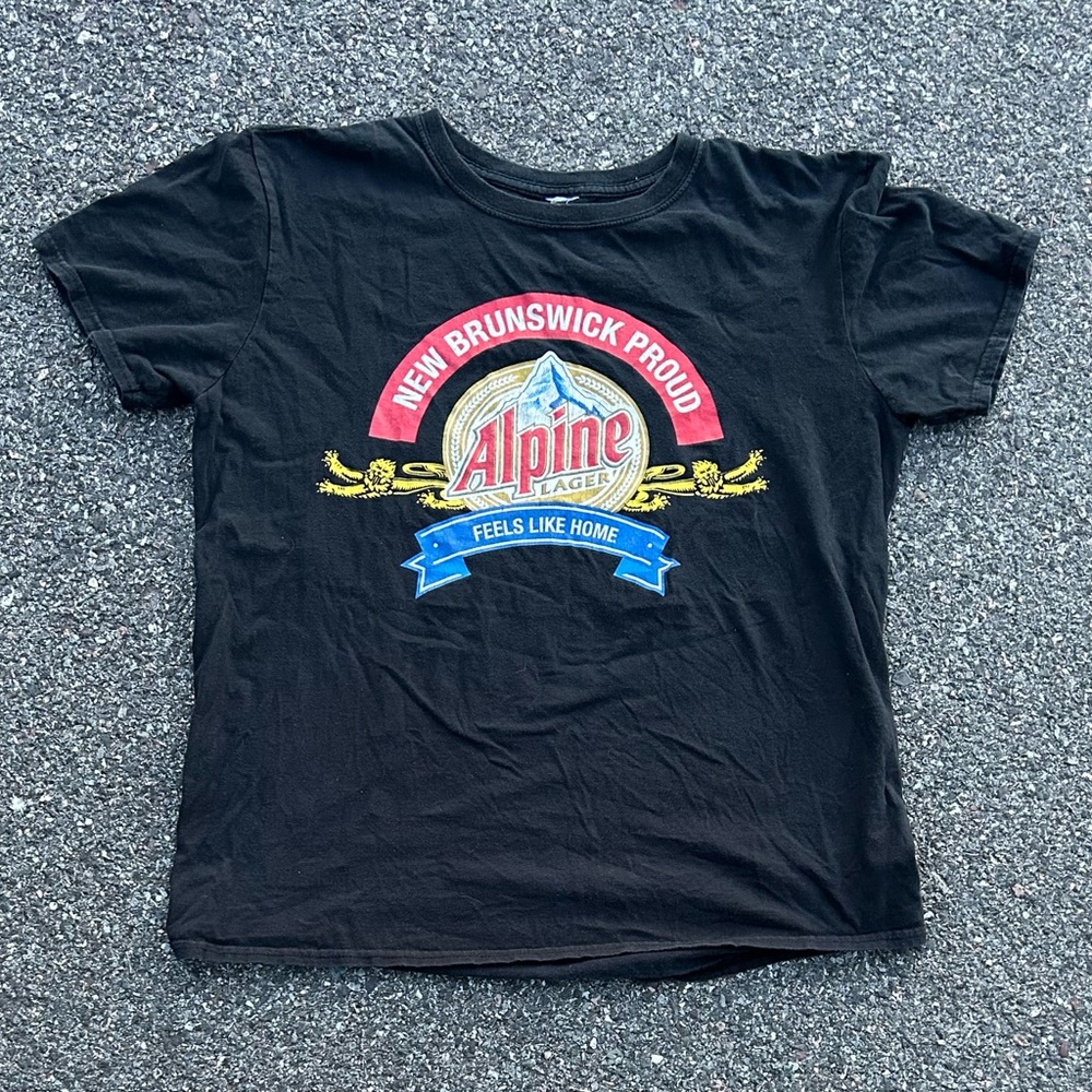 Vintage Alpine Beer New Brunswick Proud Feels Like Home T-shirt